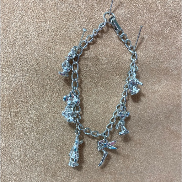 Disney Charm Bracelet 7” Mickey, Mini, Dumbo, Donald, Goofy, and Tinkerbell. - Picture 3 of 4